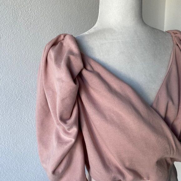 Fashion Nova Crop Top Adriana Puff Sleeve Mauve SZ M NWT - Picture 7 of 8